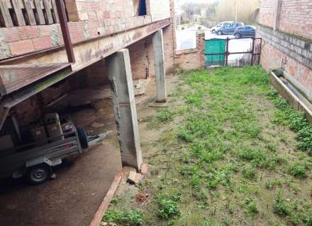 Entrepôt résidentiel urbain à Vilanova de la Muga.22