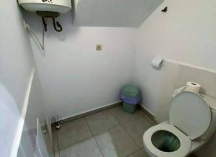 En traspàs BAR en ple rendiment al centre de Torroella.10