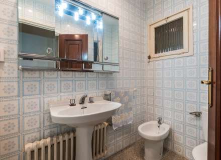 Grand appartement à vendre à Figueres – quartier Creu de la Mà, idéal pour les familles.15