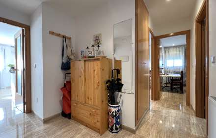 Penthouse en duplex avec terrasse et parking, en pleine nature.