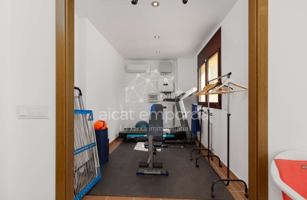 Magnífica casa moderna en Pau, ubicada en una zona tranquila y privada de la Costa Brava.52