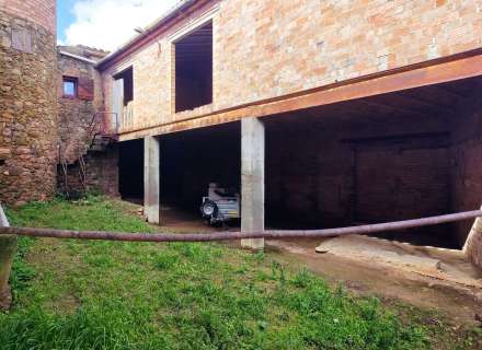 Entrepôt résidentiel urbain à Vilanova de la Muga.5