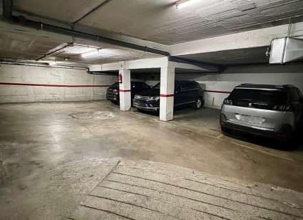 Parking en venta (C/Col·legi)4