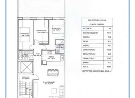 Oferta especial constructors! Edifici de 4 apartaments amb plànols d'edificació.11