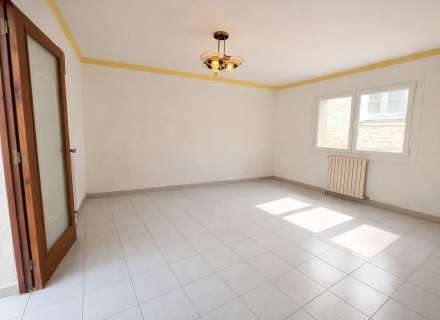 Maison avec une vue imprenable au centre de Torroella de Montgrí.4