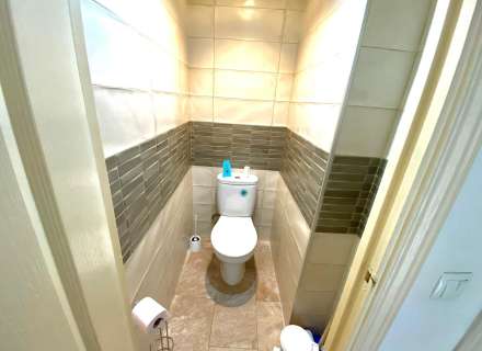 Apartament totalment reformat amb terrassa i vistes al canal a Empuriabrava15
