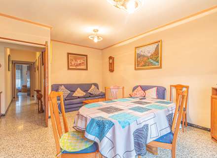 Estàs buscant una casa a Vilafant?3