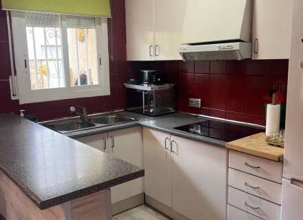 Maison de ville magnifiquement rénovée à Empuriabrava.4