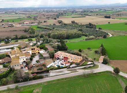 Calidez y tranquilidad es lo que ofrece esta amplia vivienda.38