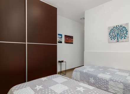 Magnifique maison moderne à Pau, située dans un quartier calme et privé de la Costa Brava.44