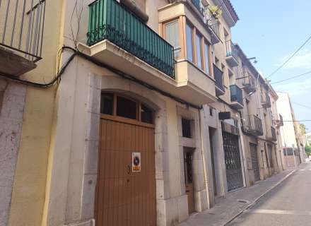 Pis en venda a Centre, Figueres3