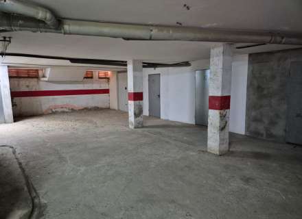 Traster a Plaça Frederic Rahola.3