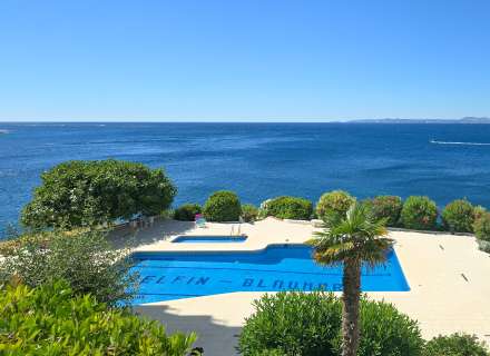 Desperta cada dia al costat del Mediterrani – Apartament amb piscina, pàrquing i vistes al mar al Far de Roses24