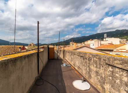 Venda d'EDIFICI COMPLET al centre de LA JONQUERA.26