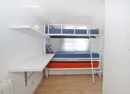 BAIXADA DE PREU! Impressionant apartament amb vistes panoràmiques al mar, reformat, aparcament inclòs. Una visita obligada!12