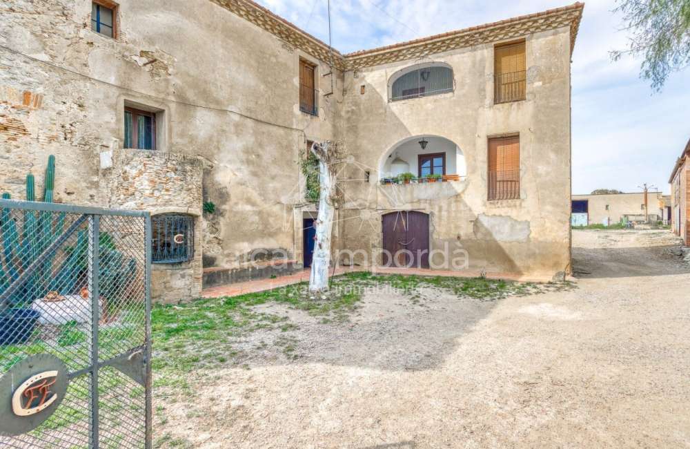 Maison a vendre0