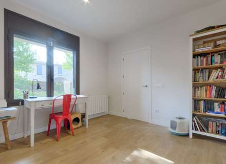 Casa amb jardí a Sant Pere Pescador.10