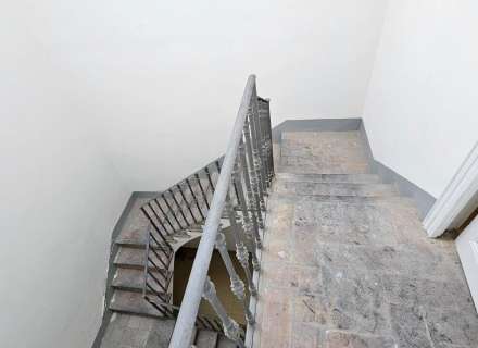 Edificio en centro ciudad de 496m2 en 3 plantas c/. Nou de Figueres22