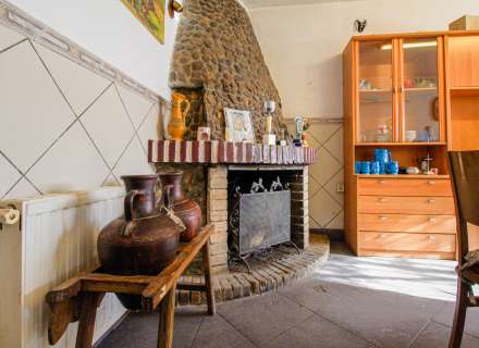 Casa cantonera amb gran terrassa i garatge a Cabanes3