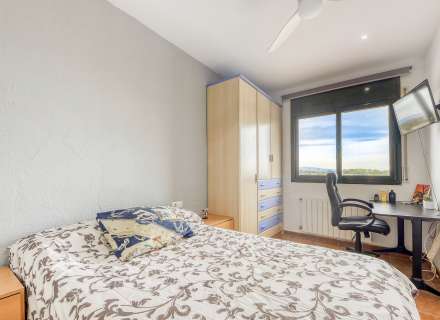 Calidez y tranquilidad es lo que ofrece esta amplia vivienda.32