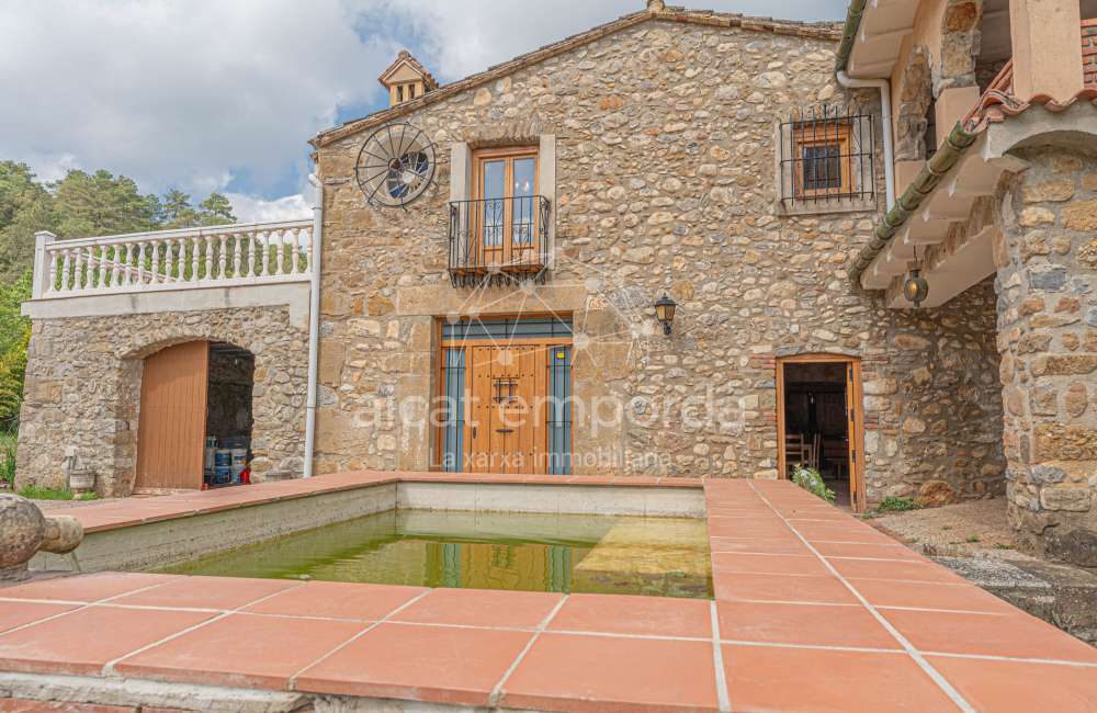 Masia spectaculaire54