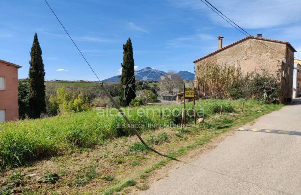 Solar en venda a LLadó0