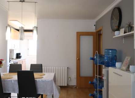 Ampli pis familiar amb 4 habitacions9