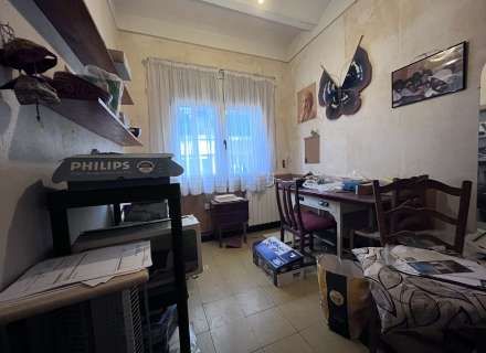 House with garden in the center of Figueres.16