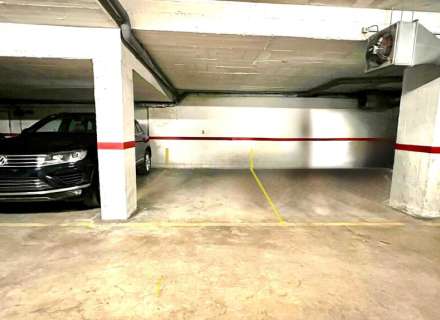 Parking en venta (C/Col·legi)0