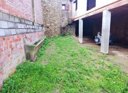 Entrepôt résidentiel urbain à Vilanova de la Muga.7