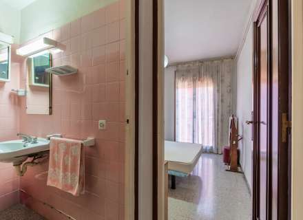 Grand appartement à vendre à Figueres – quartier Creu de la Mà, idéal pour les familles.8