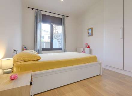 Casa amb jardí a Sant Pere Pescador.17