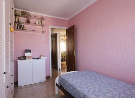 Ampli i lluminós pis amb balcó a la zona de Creu de la Mà17