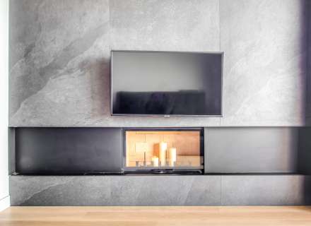 Apartment on the seafront. Avda De Rhodes19