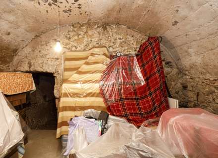 Casa del segle XIX amb ampli terreny a Palau de Santa Eulalia32