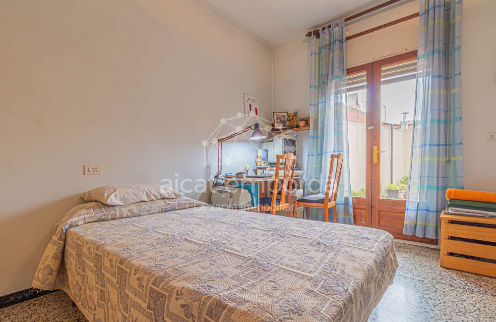 Estàs buscant una casa a Vilafant?12