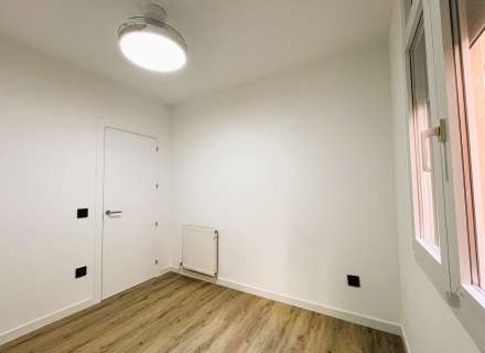 Pis ampli i lluminós al cor de la ciutat.15