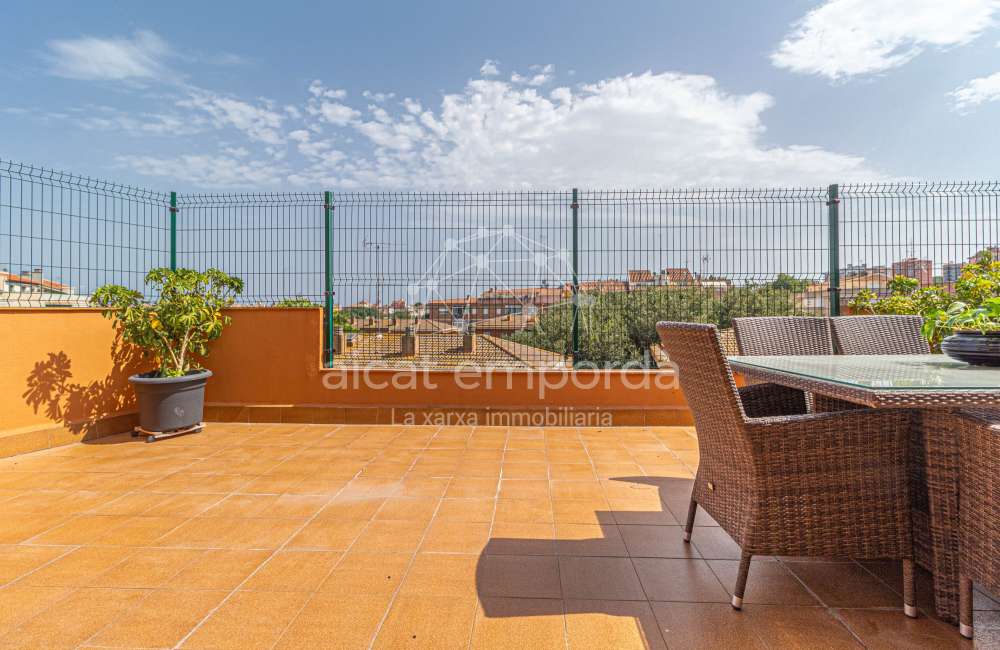 Duplex situado en la zona de Horta Capallera de Figueres4