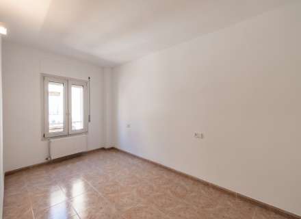 Oportunitat al centre de Figueres Pis amb amplia terrassa i excel.lent ubicació8