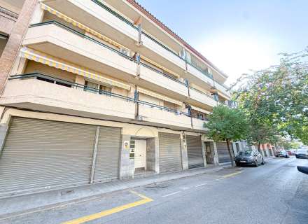 Apartment for Sale in Roses47