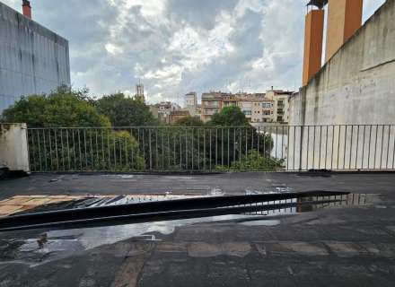 Edificio en centro ciudad de 496m2 en 3 plantas c/. Nou de Figueres24