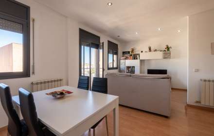 Dúplex en venda a la zona creu de la mà - figueres.