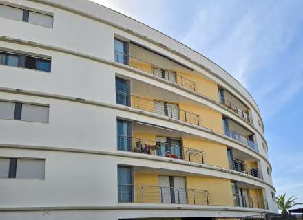 Ático en 1º línea con solárium, preciosas vistas y licencia turística.36