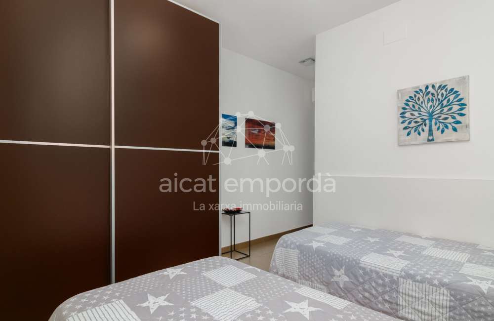 Magnífica casa moderna en Pau, ubicada en una zona tranquila y privada de la Costa Brava.44