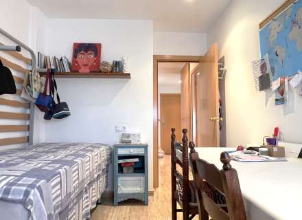 Àtic dúplex amb terrassa i pàrquing envoltat de natura.19