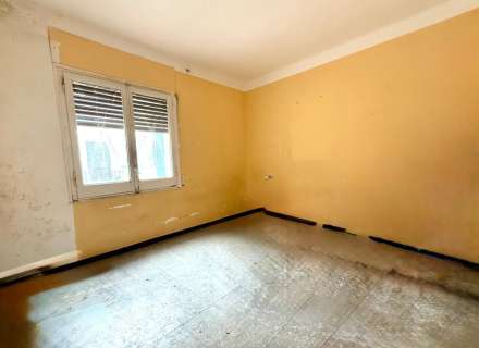 Edifici cèntric en venda a Figueres.3