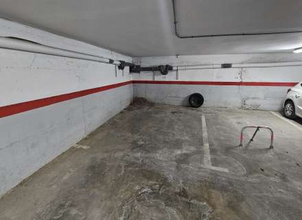 Une place de parking à vendre à Figueres.1