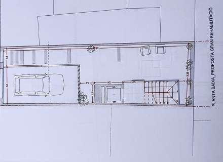 Casa adossada a reformar a Figueres amb projecte (C/Calçada de Tapis nº7).14