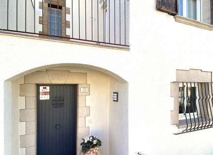 Casa adossada a prop del mar a la Urb. Amfora, Sant Pere Pescador34