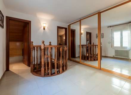 ¡Vive con amplitud y comodidad en el centro de Figueres!19